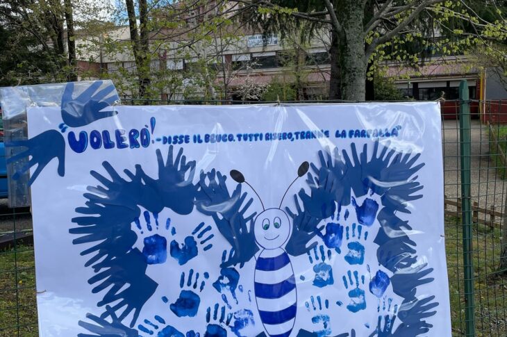Volerò!_disse il bruco. Tutti risero, tranne la farfalla
